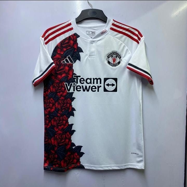  Manchester United White Roses